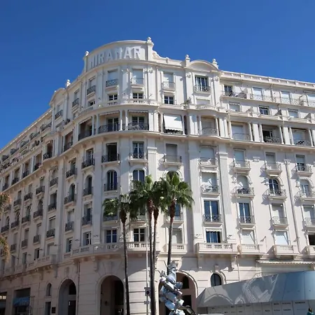 540 La Croisette - Joli Au Calme Cote Jardin كان